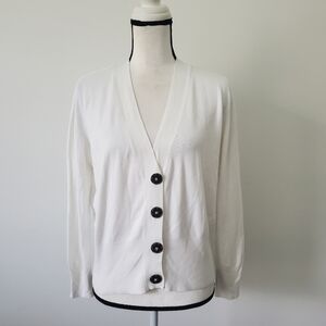Zara Knit Cardigan Sweater Size Medium in white